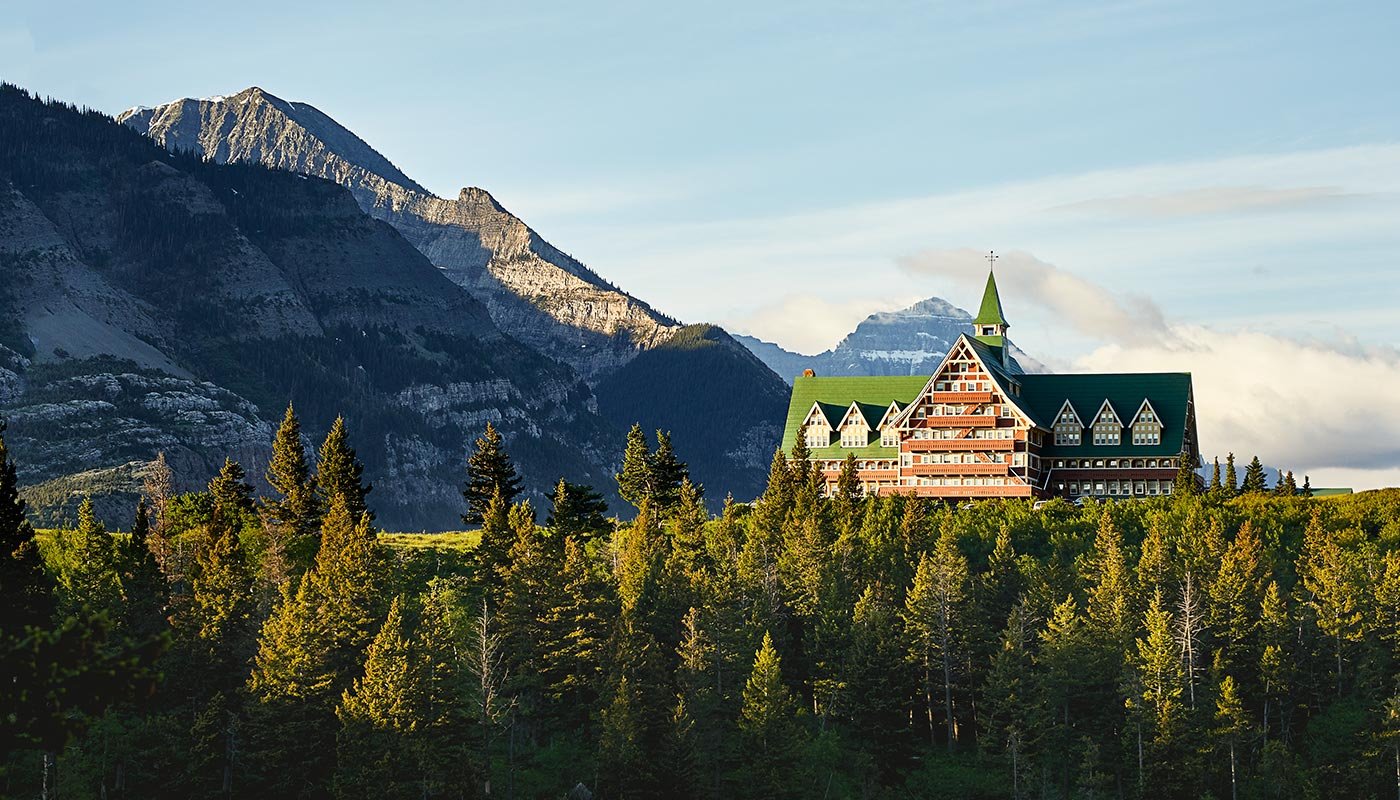 Hotels Close To Glacier Park International Airport www.glacierparkcollection.com