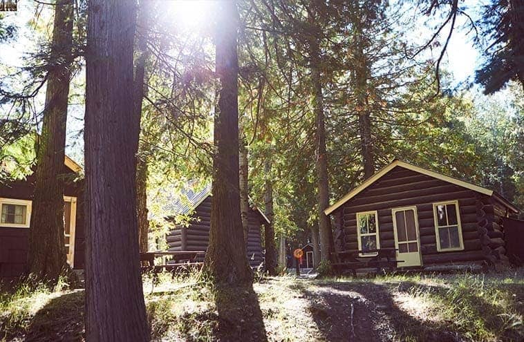 Lake Mcdonald Lodge >> Apgar Village Lodge & Cabins: Stay Inside Glacier National Park Lake Mcdonald Lodge >> Apgar Village Lodge & Cabins: Stay Inside Glacier National Park