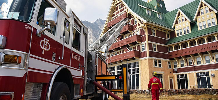 Prince Of Wales hotel and fire truck