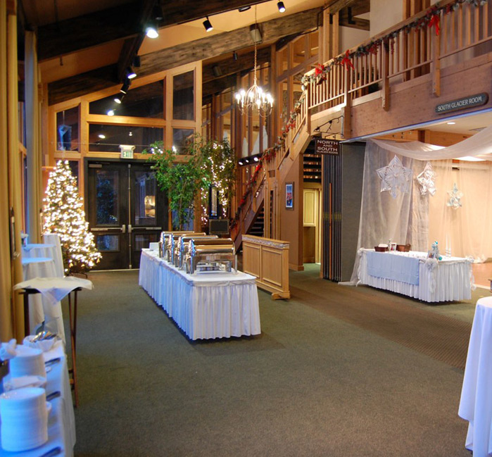 The Glacier Room and Foyer decorated for the winter holidays