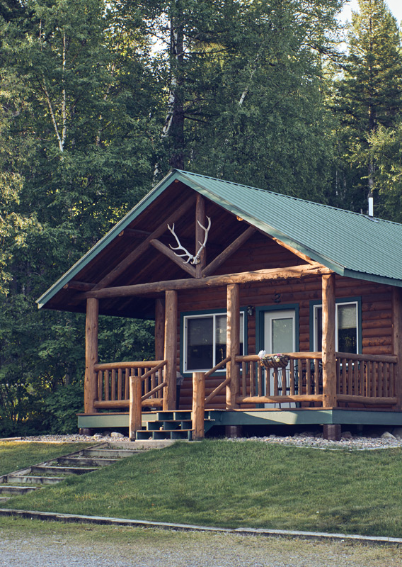 Exterior view of a cabin at Paddle Ridge