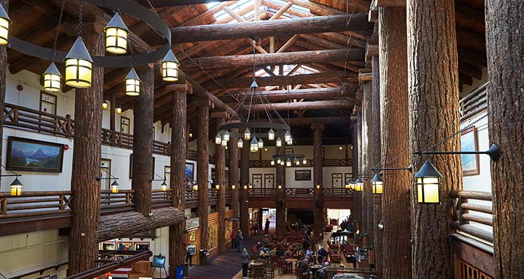 A large lobby in Glacier Park Lodge.
