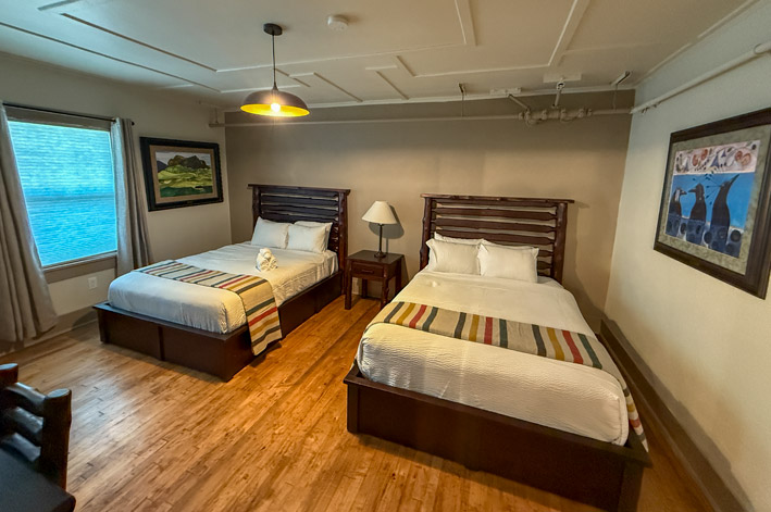 Renovated Queen Room